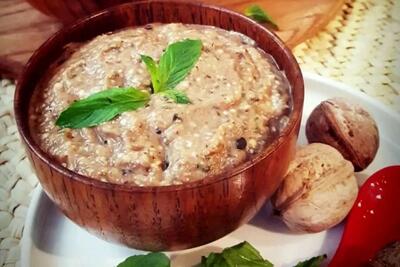 با این طرز تهیه بادمجان کبابی شمالی ، همه انگشت به دهان می‌مانند !