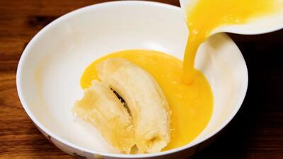 موز و تخم مرغ را با هم مخلوط کنید : طرز تهیه دسری فوق العاده لذیذ با موز
