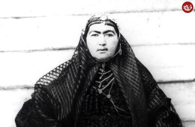 عکس/ انیس‌الدوله سوگلی ناصرالدین شاه ۱۳۵ سال پیش به همراه مهمان خارجی‌اش مادام پلو | اقتصاد24