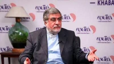 نظر علی جنتی درباره توافق با آمریکا و تذکرات رهبری به جریان افراطی