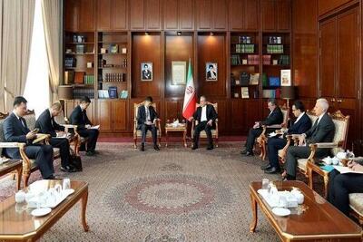 دیدار سفیر جمهوری خلق چین با عراقچی/رایزنی سفیر چین با عراقچی در مورد سفر آینده پزشکیان به پکن