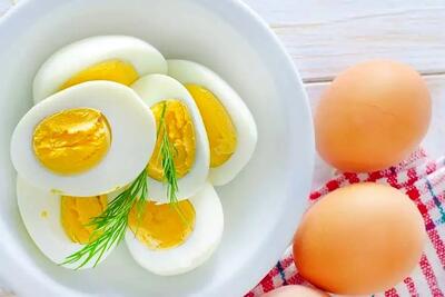 خوردن تخم مرغ عسلی برایمان ضرر دارد؟ / بهترین شیوه مصرف تخم مرغ