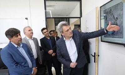 بازدید مدیرعامل گروه فولاد مبارکه از مراکز نوآوری دانشگاه اصفهان
