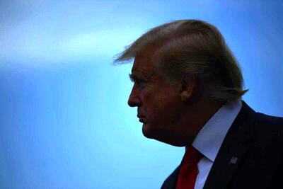 ترامپ، قلدرِ حیاط سیاست جهانی؛ بلند می‌غرّد و یواش عقب‌نشینی می‌کند