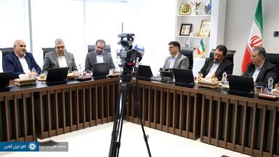 دیدار هیات رئیسه اتاق ایران با وزیر صنعت، معدن و تجارت