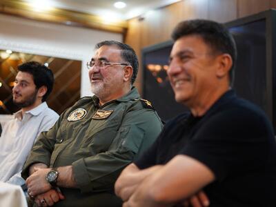 عکس: حضور فرمانده نیروی هوایی ارتش در اردوی تیم ملی - پارس فوتبال