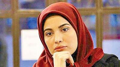 استایل جذاب «ریحانه رضی» بازیگر سریال تاسیان در خیابان های تهران / خارج از قاب چه تیپی زده!