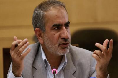 عضو کمیسیون اقتصادی مجلس به پرداخت وام‌های میلیاردی از سوی بانک‌ها به سهامداران بانک‌ها واکنش نشان داد