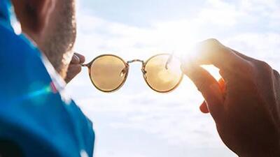 بهترین یو وی برای عینک آفتابی و نحوه تشخیص آن + فیلم