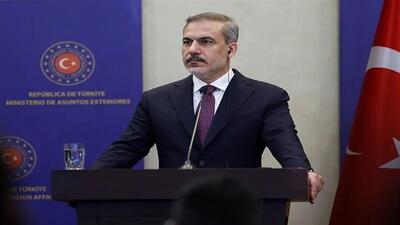 فیدان و دبیرکل ناتو درباره وضعیت اوکراین گفت‌و‌گو کردند