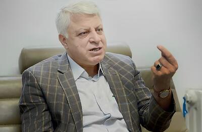 فیاض زاهد: مهاجرت هر فردی با درجه دکتری از ایران به معنای خروج یک و نیم میلیون دلار سرمایه از کشور است (فیلم)