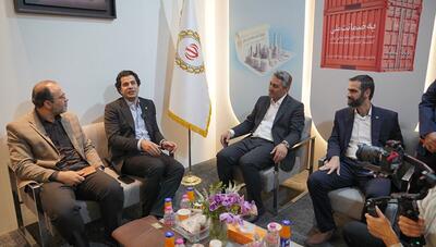 نایب رئیس کمیسیون اقتصادی مجلس: دستاوردهای بانک ملی در خدمات نوین بانکی باید گسترده‌تر معرفی شود