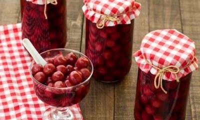 طرز تهیه ترشی گیلاس؛ مجلسی و راحت