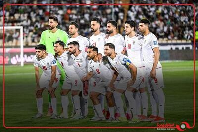 ورود اعضای دو تیم ایران و کره شمالی به  داخل زمین