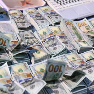 کاهش قیمت دلار توافقی - ۲۰ خرداد ۱۴۰۴