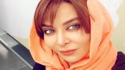 تصویر روز | عکس دیده نشده از مادر فقیهه سلطانی به همراه دختران و نوه هایش | گلی شی