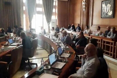 ببینید | انتقاد کنایه‌آمیز ناصر امانی: دعوت به مراسم جشن غدیر با وعده هندوانه درست نیست!