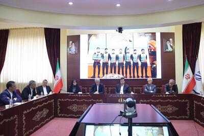 برگزاری نشست‌های تخصصی فدراسیون‌های دوچرخه‌سواری و شمشیربازی - پارس فوتبال