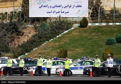 برخورد با چراغ‌های غیرمجاز خودروها در اصفهان - تسنیم