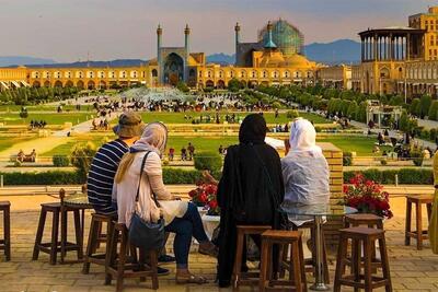 حجاب گردشگران اصفهان!