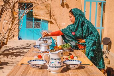 افزایش ۵۰ برابری بودجه تور‌های گردشگری محلی در تهران/ انتقاد از تاخیر مرمت خانه‌های آیت الله طالقانی، فروغ و وثوق الدوله