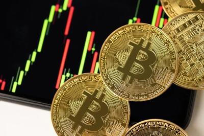 مقاومت در 110000 دلار؛ آپدیت تحلیل تکنیکال بیت کوین / 21 خرداد 1404