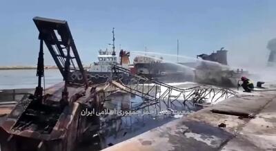 تصاویری از میزان خسارت در حادثه آتش سوزى کشتى حامل متانول در بندر دیر بوشهر