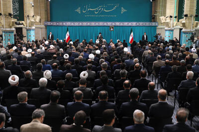 تصاویر دیدار نمایندگان مجلس شورای اسلامی با رهبر انقلاب