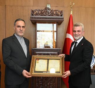 دیدار سفیر ایران با مقامات استان کاهرامان مارش ترکیه با هدف توسعه همکاری مشترک منطقه ای