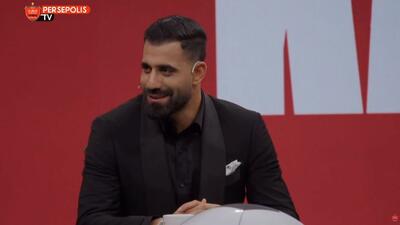 حسین کنعانی: در ایران فقط در پرسپولیس بازی می‌کنم