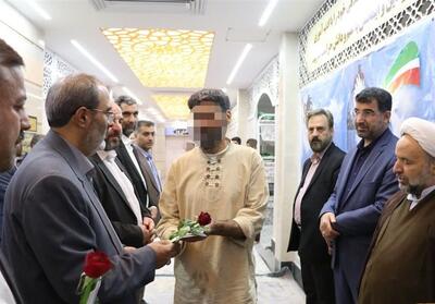 شکوفایی ایمان در دل دیوارهای زندان قائمشهر - تسنیم