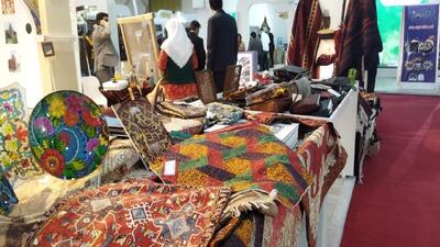 برپایی نمایشگاه صنایع دستی در گرمسار