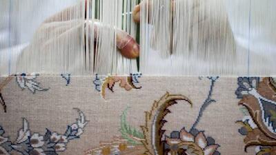 هنر اصیل قالی بافی به دست بانوی کارآفرین جان گرفت