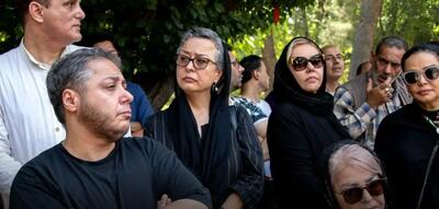 مجید صالحی دست مازیار لرستانی را بوسید؛ آیا این صحنه واقعی بود (ویدیو)