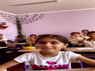 حرکت زیبای یک معلم برای واقعی کردنِ آرزوی بچه ها