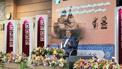 محسن رضایی: ایران در حال عبور از گردنه‌ای حساس است