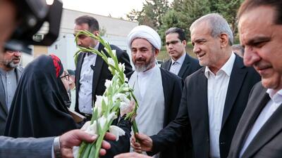 رئیس‌جمهور: برای حل مشکلات کشور به آمریکا دل نبسته‌ایم