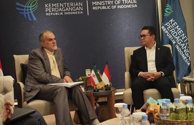 رایزنی معاون وزیر خارجه ایران با وزیر تجارت اندونزی در جاکارتا