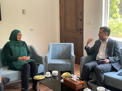 وعده کمک ۱۰۰ میلیاردی نماینده زرتشتیان در مجلس به بهسازی ورزشگاه نصیری یزد