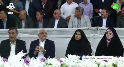 پزشکیان: تصور نکنید که من یک آدم عجیب‌غریبی هستم