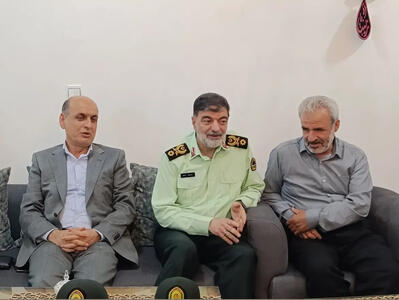 دیدار سردار رادان با خانواده شهید امنیت «حسن عشوری» در رودسر