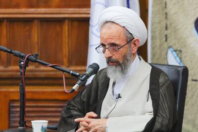 جمهوری اسلامی با تکیه بر توان داخلی می‌تواند در برابر دشمنان بایستد