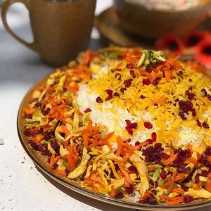 طرز تهیه زرشک پلو با مرغ متفاوت + فیلم - سبک ایده آل