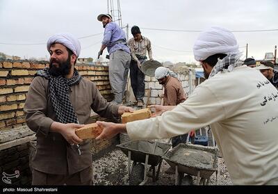 تابستان خدمت؛حضور 190 گروه جهادی با 2400 طلبه در مناطق محروم - تسنیم