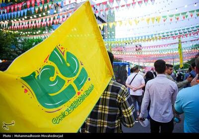 برپایی شادیانه عید غدیر درمحلات کاشان/همه پای کار آمدند - تسنیم