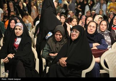 جشن دورهمی علوی در گلستان شهدای اصفهان- عکس صفحه استان تسنیم | Tasnim