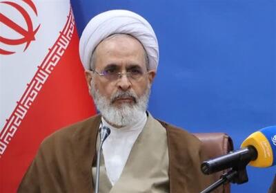 پیام رهبر انقلاب رسالت سنگین حوزه‌های علمیه را گوشزد می‌کند - تسنیم