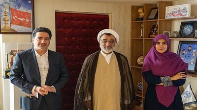 جلسه همایون شجریان با دبیر شورای عالی انقلاب فرهنگی