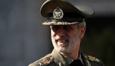با حکم فرمانده کل قوا امیر سرلشکر حاتمی فرمانده ارتش جمهوری اسلامی ایران شد