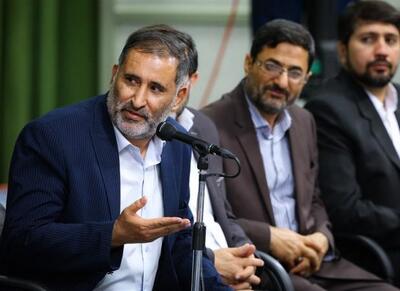 شعر حماسی علیرضا قزوه برای سرداران شهید - اکونیوز
